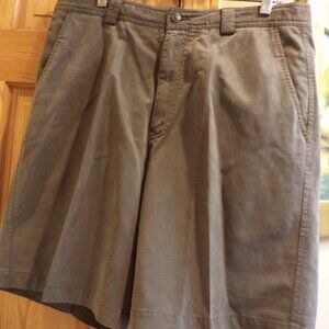 Men's TOMMY BAHAMA SHORTS - Soft Green - Pre-Owned